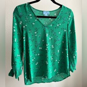 CeCe Green Floral Women's Top